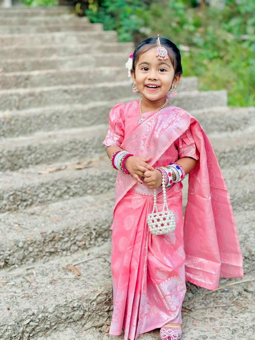বেনারসি কাতান শাড়ি বেনারসি কাতান শাড়ি